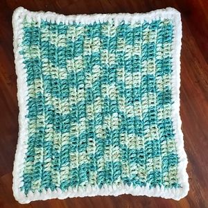 Crochet baby blanket